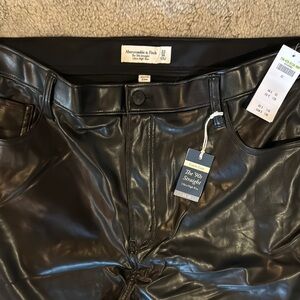 Abercrombie & Fitch Black Leather Pants Sleek Design